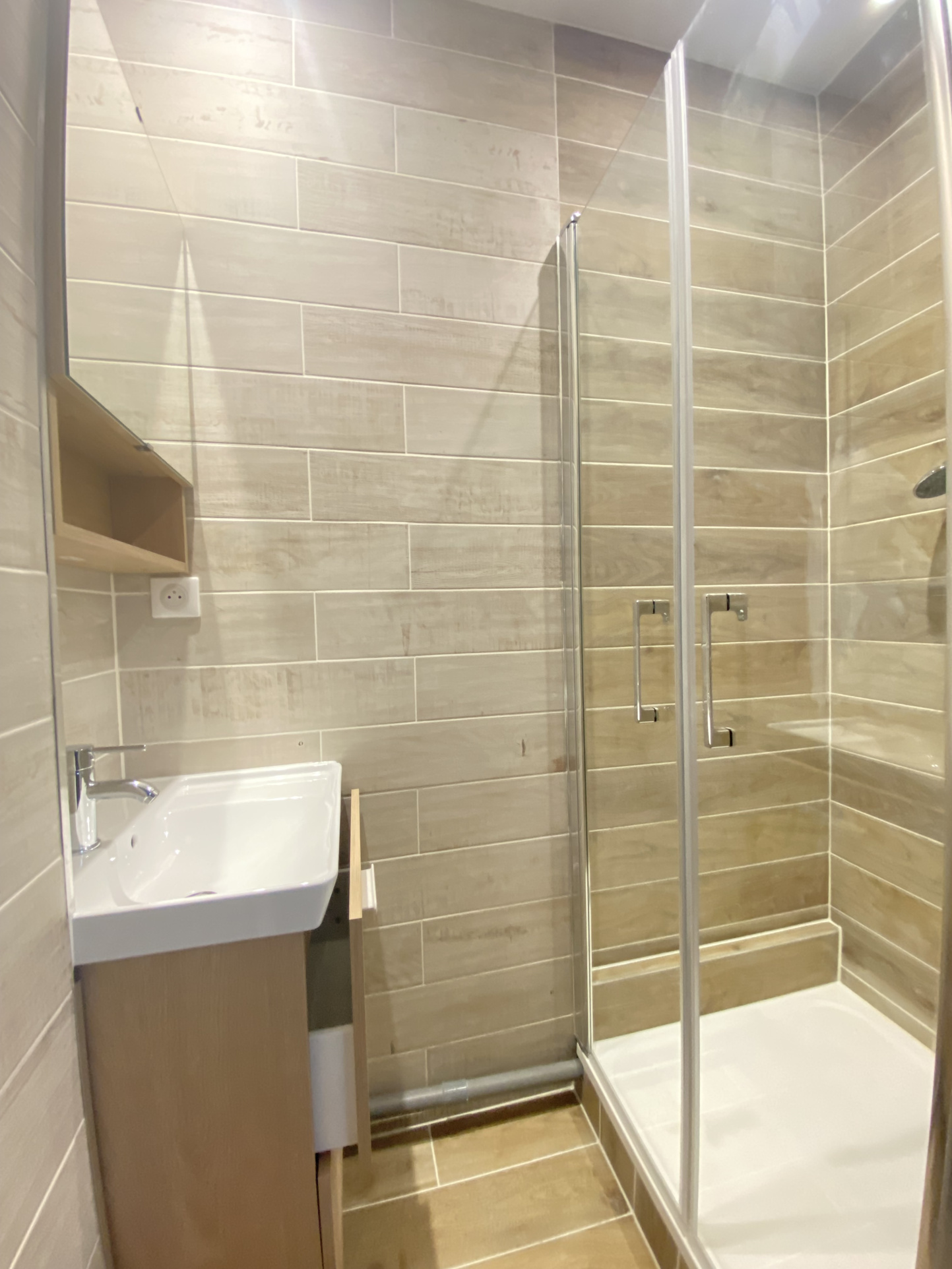 photo_30395768cfd1849e11e09047f63896c3-24332